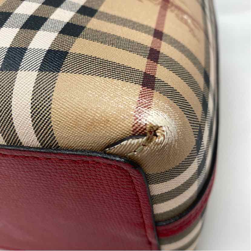 Pre-Owned Burberry Plaid Canvas Designer Handbag