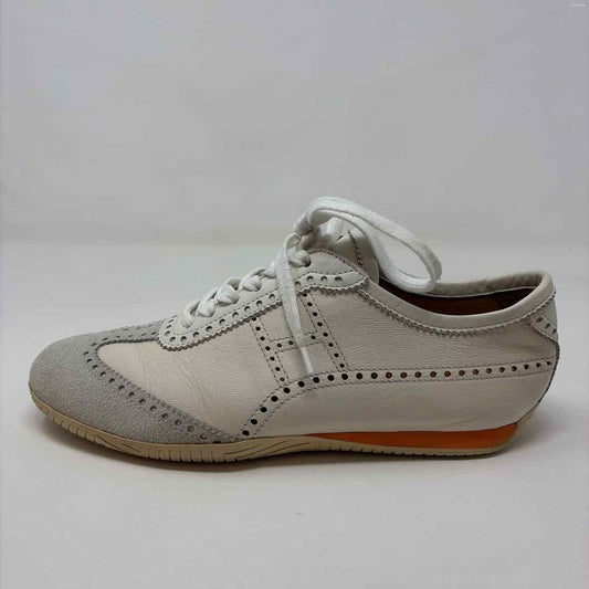 Pre-Owned Hermes White Leather Shoe Size 9.5 Designer Shoes