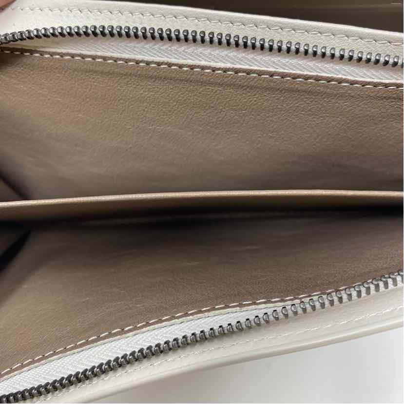 Pre-Owned Bottega Veneta Black/White Leather Designer Wallet