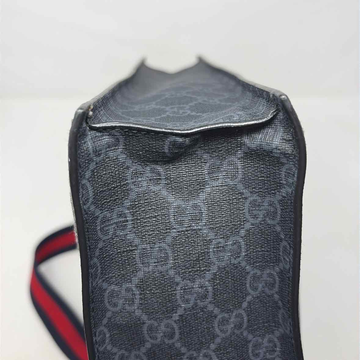 Pre-Owned Gucci Black Canvas Designer Handbag