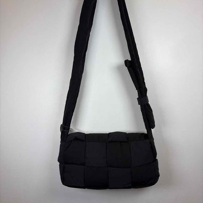 Pre-Owned Bottega Veneta Black Nylon Designer Handbag