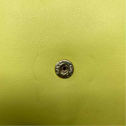 Pre-Owned Gucci Chartreuse Leather Designer Handbag