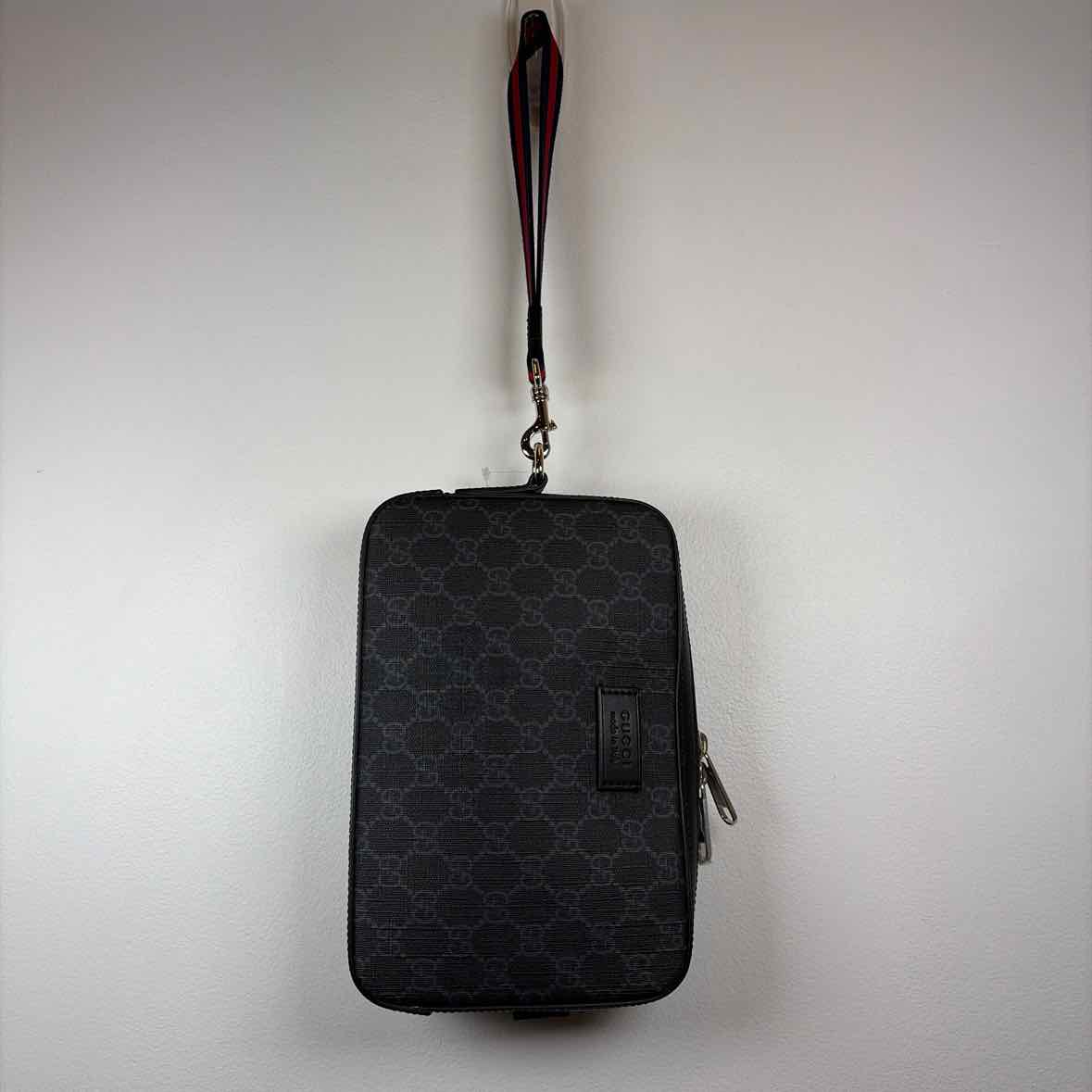 Pre-Owned Gucci Black Canvas Designer Handbag