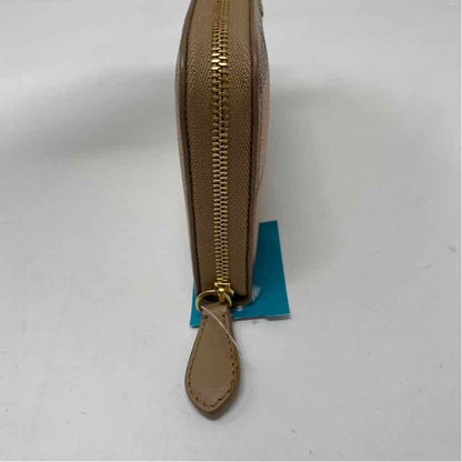 Pre-Owned Burberry Plaid Canvas Designer Wallet