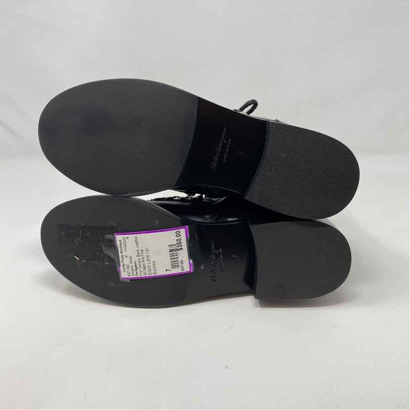 Pre-Owned Ferragamo Black Leather Shoe Size 7 Designer Shoes