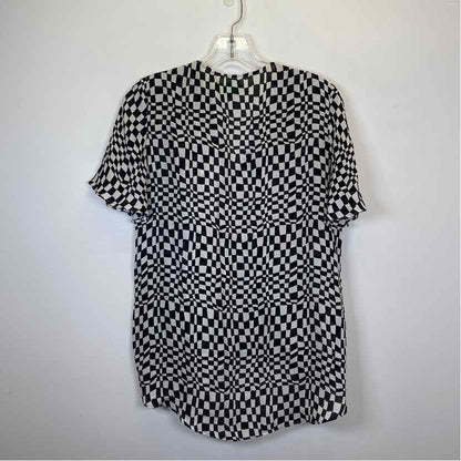 Pre-Owned Size S Elie Tahari Black & White Top