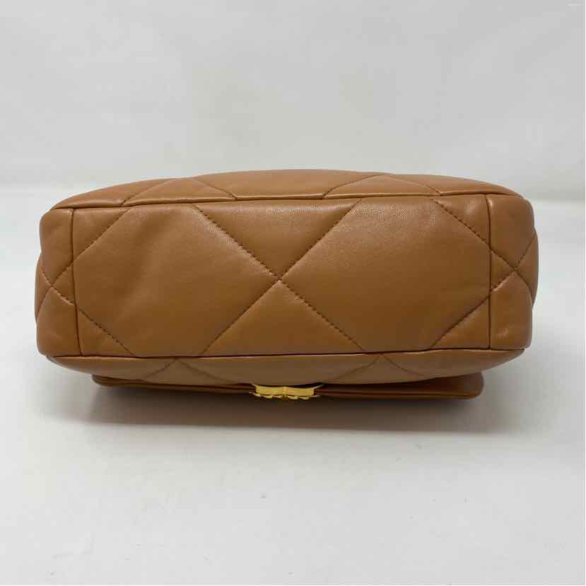 Pre-Owned Chanel Cognac Leather Designer Handbag