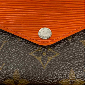 Pre-Owned Louis Vuitton Monogram Canvas Designer Wallet