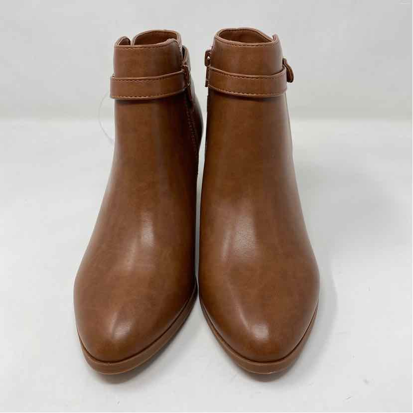 Pre-Owned Shoe Size 9.5 Charter Club Brown Booties