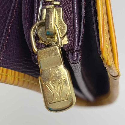 Pre-Owned Louis Vuitton Yellow Leather Designer Wallet