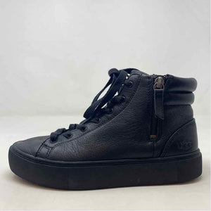 Pre-Owned Shoe Size 6 UGG Black Sneaker