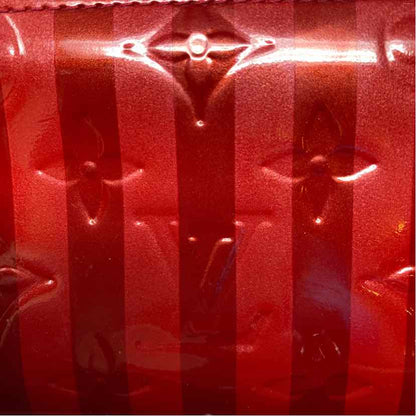 Pre-Owned Louis Vuitton Red Patent Designer Wallet