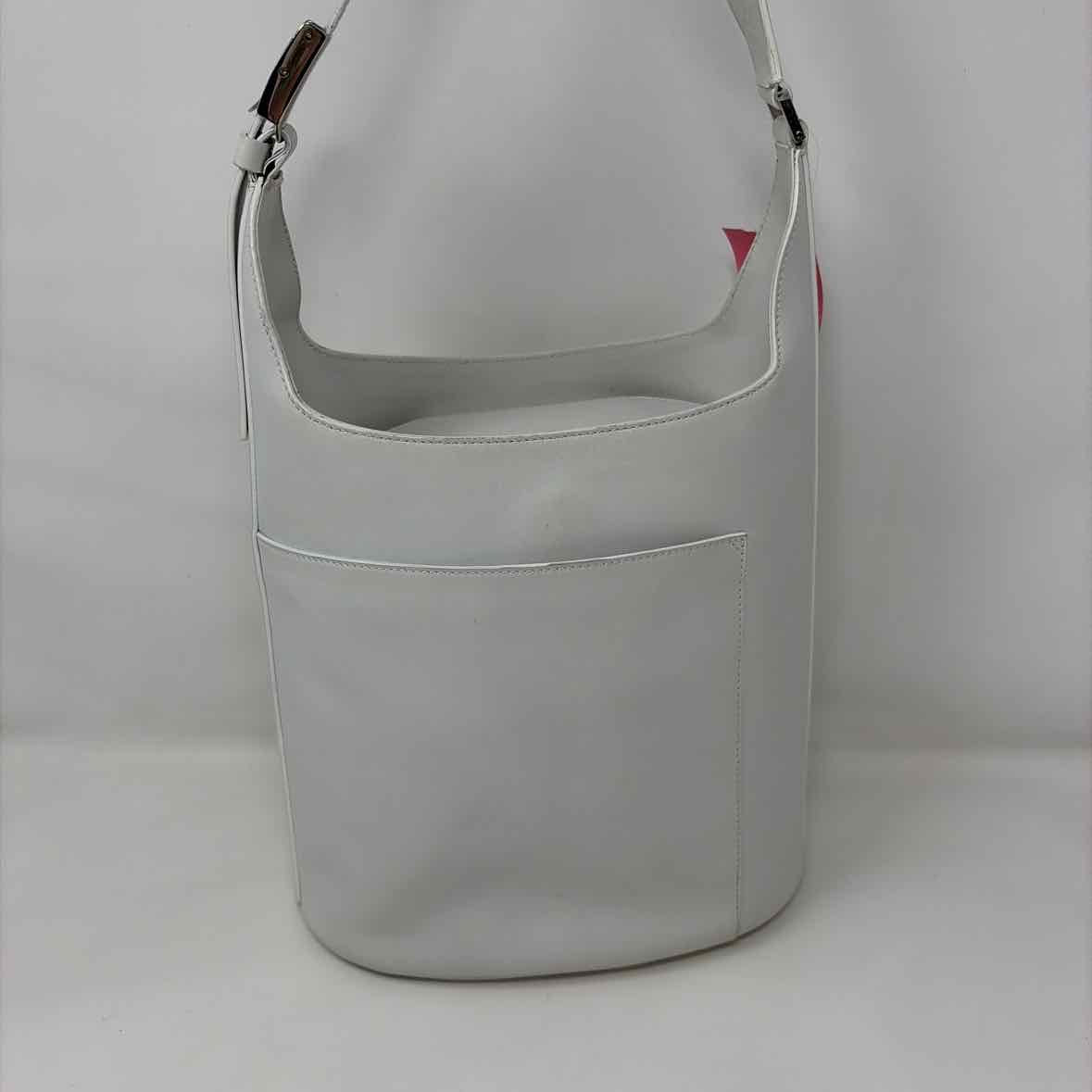 Pre-Owned Salvatore Ferragamo White Leather Designer Handbag