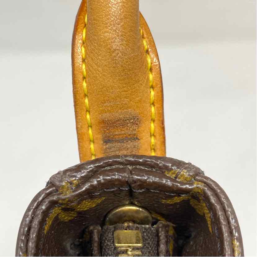 Pre-Owned Louis Vuitton Monogram Coated Canvas Designer Handbag