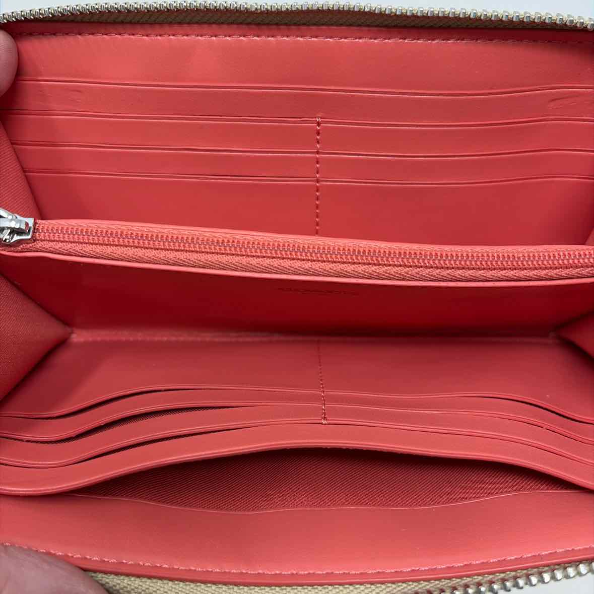 Pre-Owned Coach Monogram Canvas Wallet
