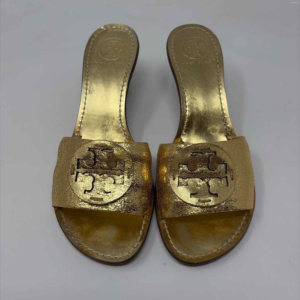 Pre-Owned Shoe Size 8 Tory Burch Gold Heels
