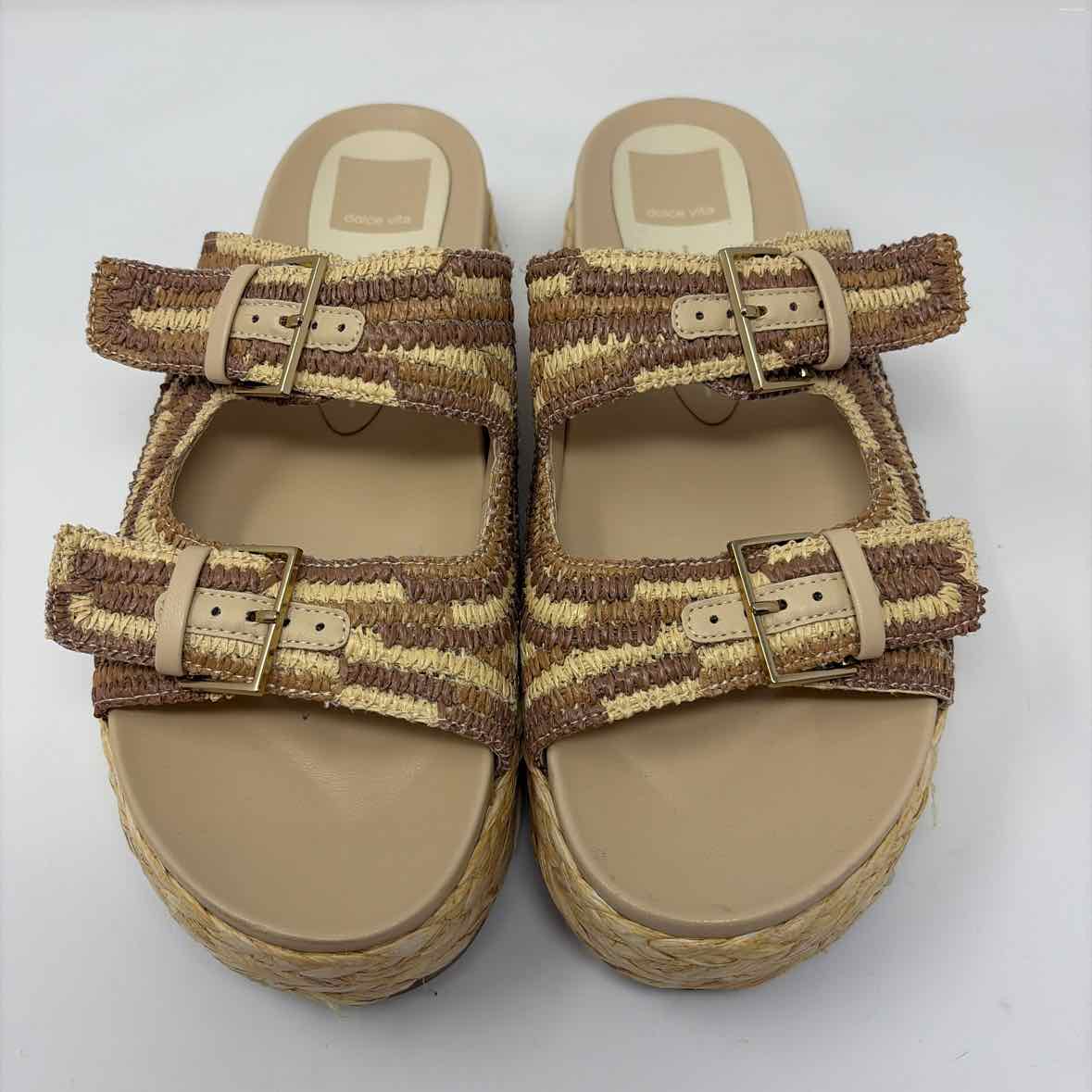 Pre-Owned Shoe Size 8.5 Dolce Vita Beige Sandals