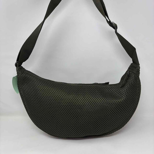 Pre-Owned Uniqlo Green Fabric Handbag