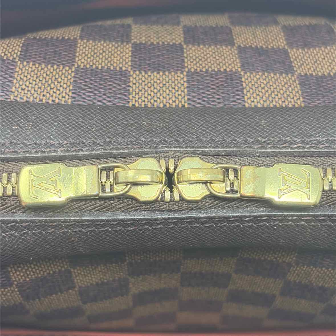 Pre-Owned Louis Vuitton Damier Eben Canvas Designer Handbag