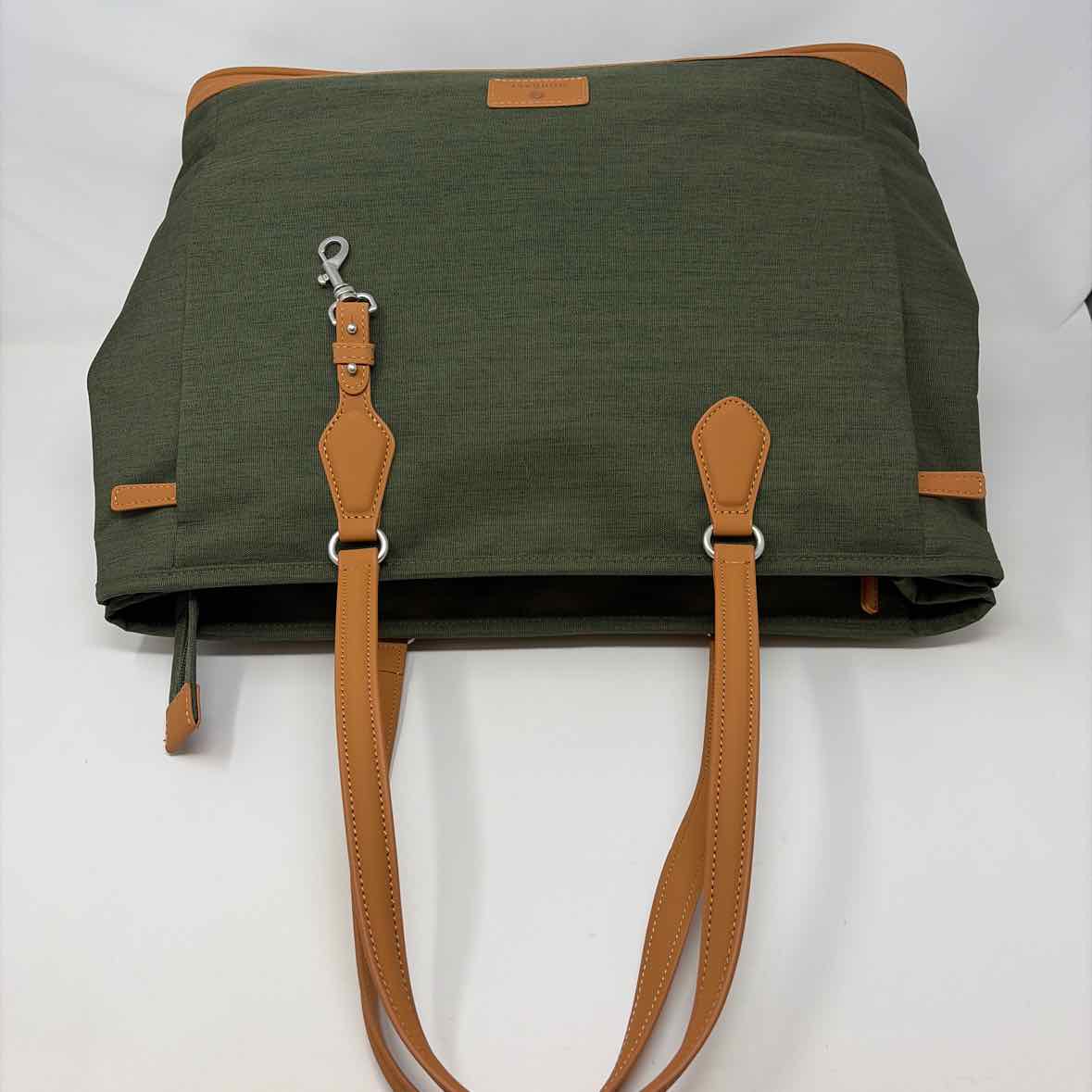 Pre-Owned Nordace Green Multi Fabric Handbag