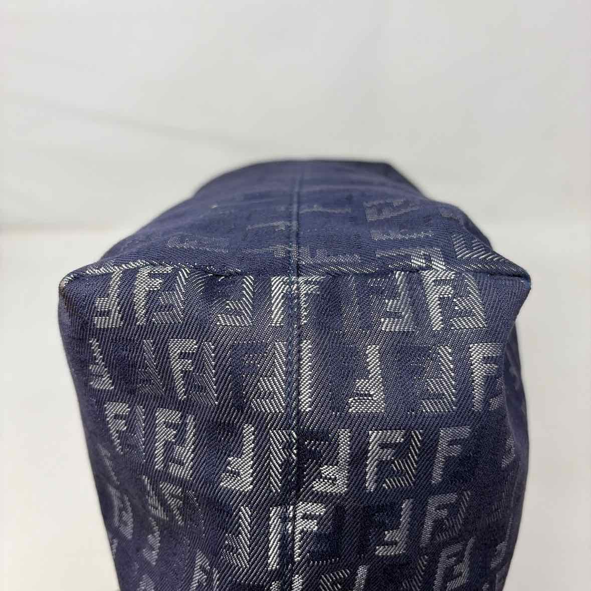 Pre-Owned Fendi Denim Denim Designer Handbag