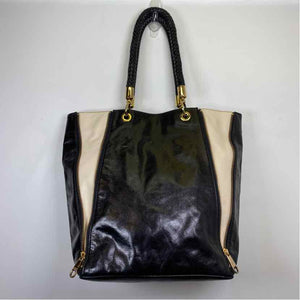Pre-Owned Badgley Mischka Black Leather Handbag