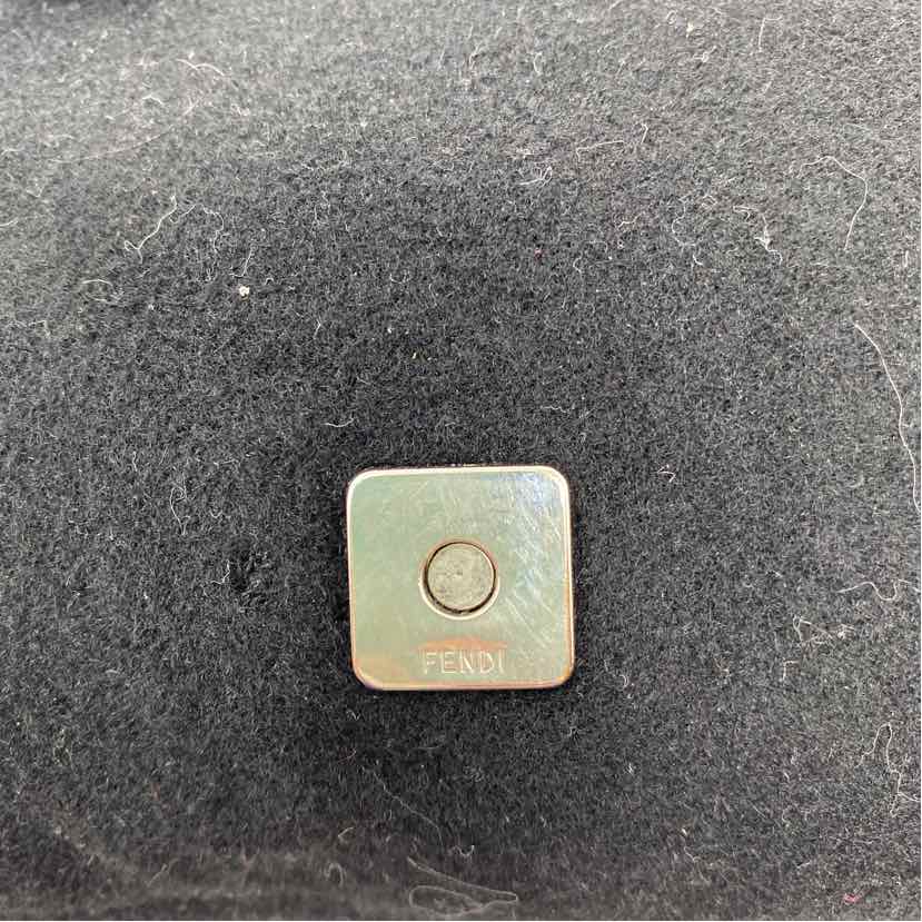 Pre-Owned Fendi Black Fabric Designer Handbag