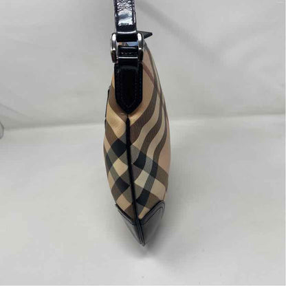 Pre-Owned Burberry Plaid Canvas Designer Handbag