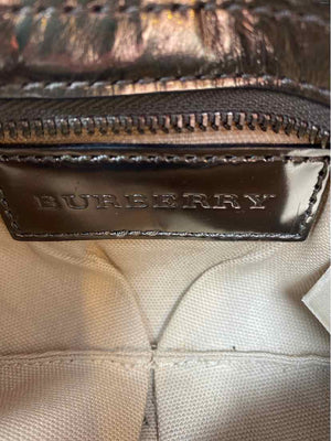 Pre-Owned Burberry Plaid Canvas Designer Handbag