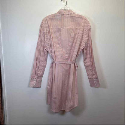 Pre-Owned Size M Elan Pink Casual Dress