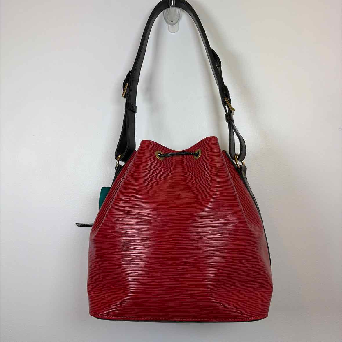 Pre-Owned Louis Vuitton Red Leather Designer Handbag