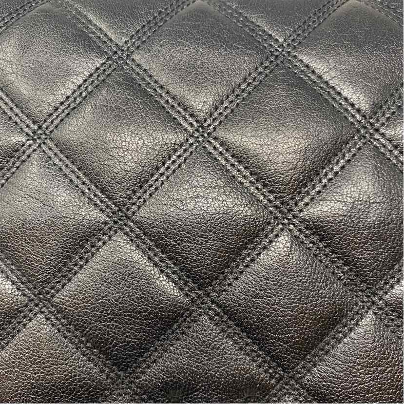 Pre-Owned Saint Laurent Black Leather Designer Handbag