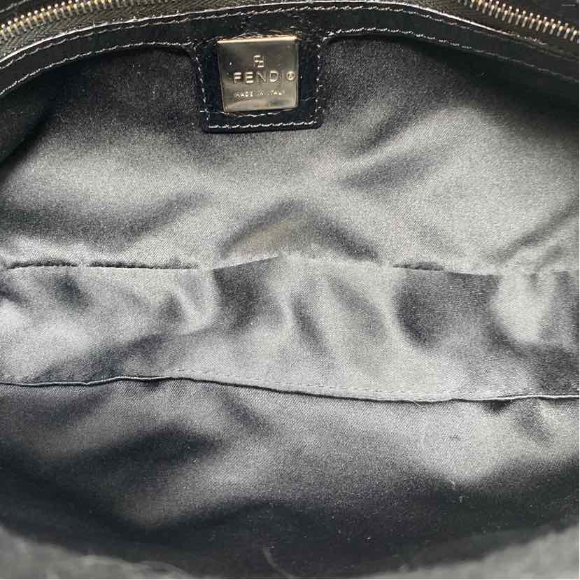 Pre-Owned Fendi Black Fabric Designer Handbag