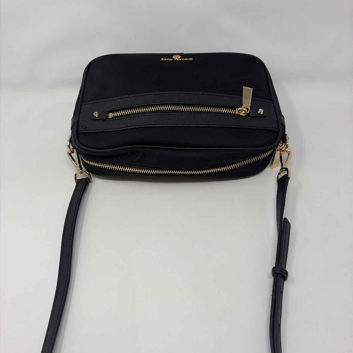 Pre-Owned Michael Kors Black Nylon Handbag