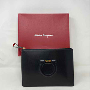 Pre-Owned Salvatore Ferragamo Black Leather Designer Handbag