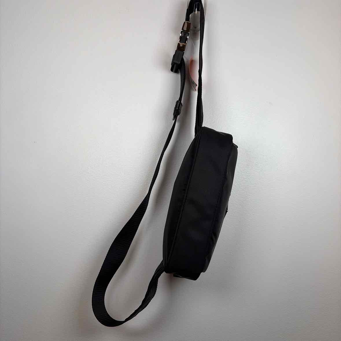 Pre-Owned Prada Black Nylon Designer Handbag