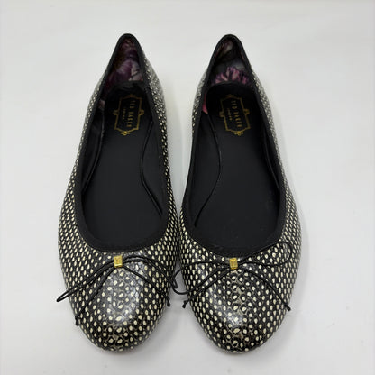 Pre-Owned Shoe Size 10 Ted Baker Black/White Flats