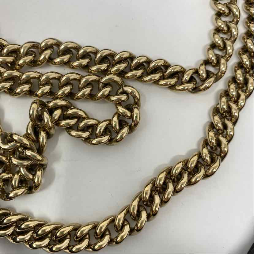 Pre-Owned Chanel Black Leather Designer Handbag