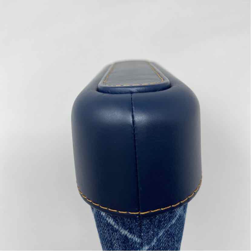 Pre-Owned Chanel Denim Denim Designer Handbag