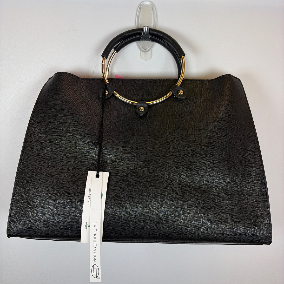 Pre-Owned La Terre Black Coated Canvas Handbag