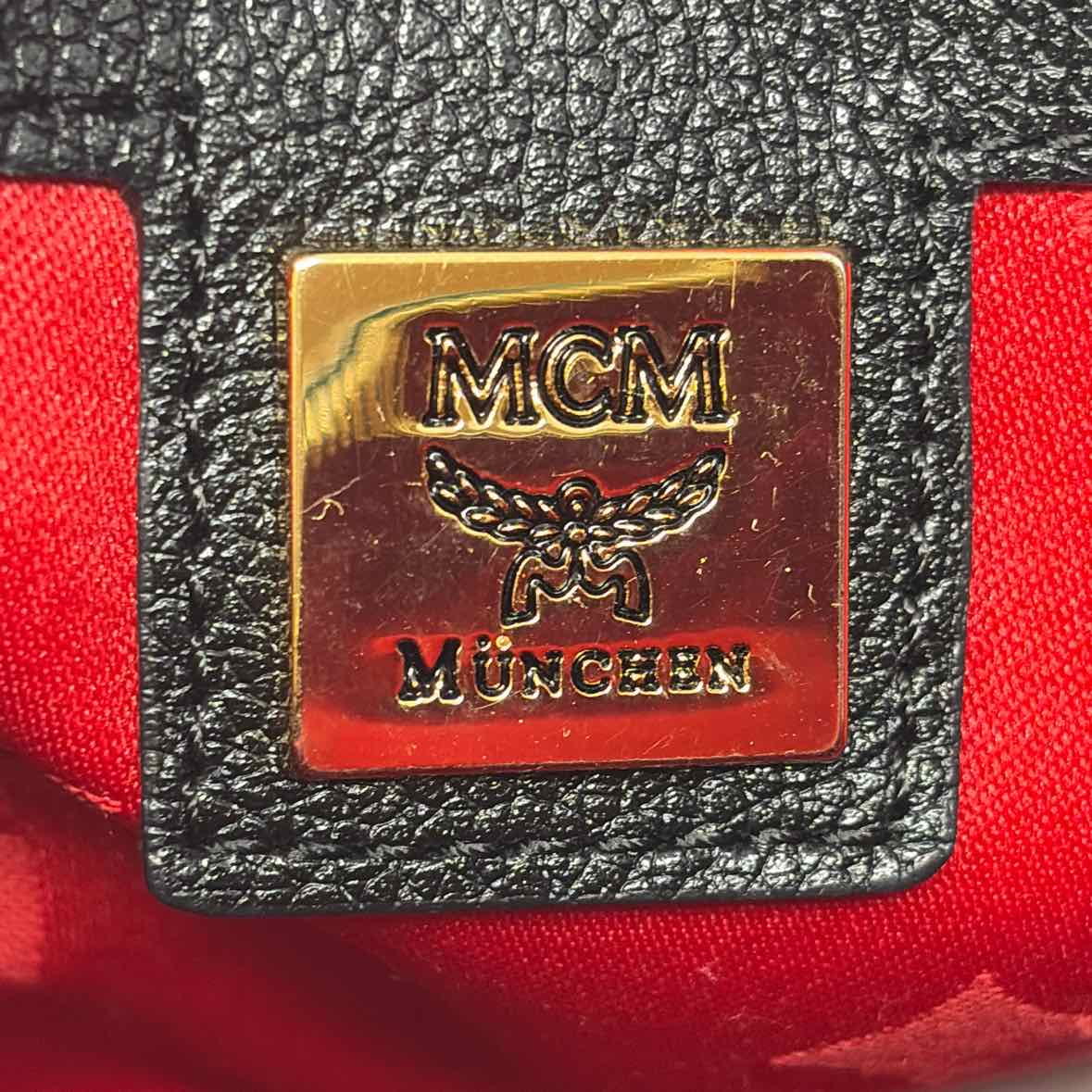 Pre-Owned MCM Black Leather Designer Handbag