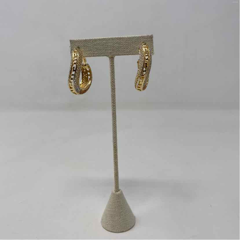 Tri Metal Metal Earrings