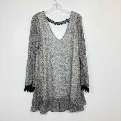 Pre-Owned Size S Lucy Love Black/White Casual Dress