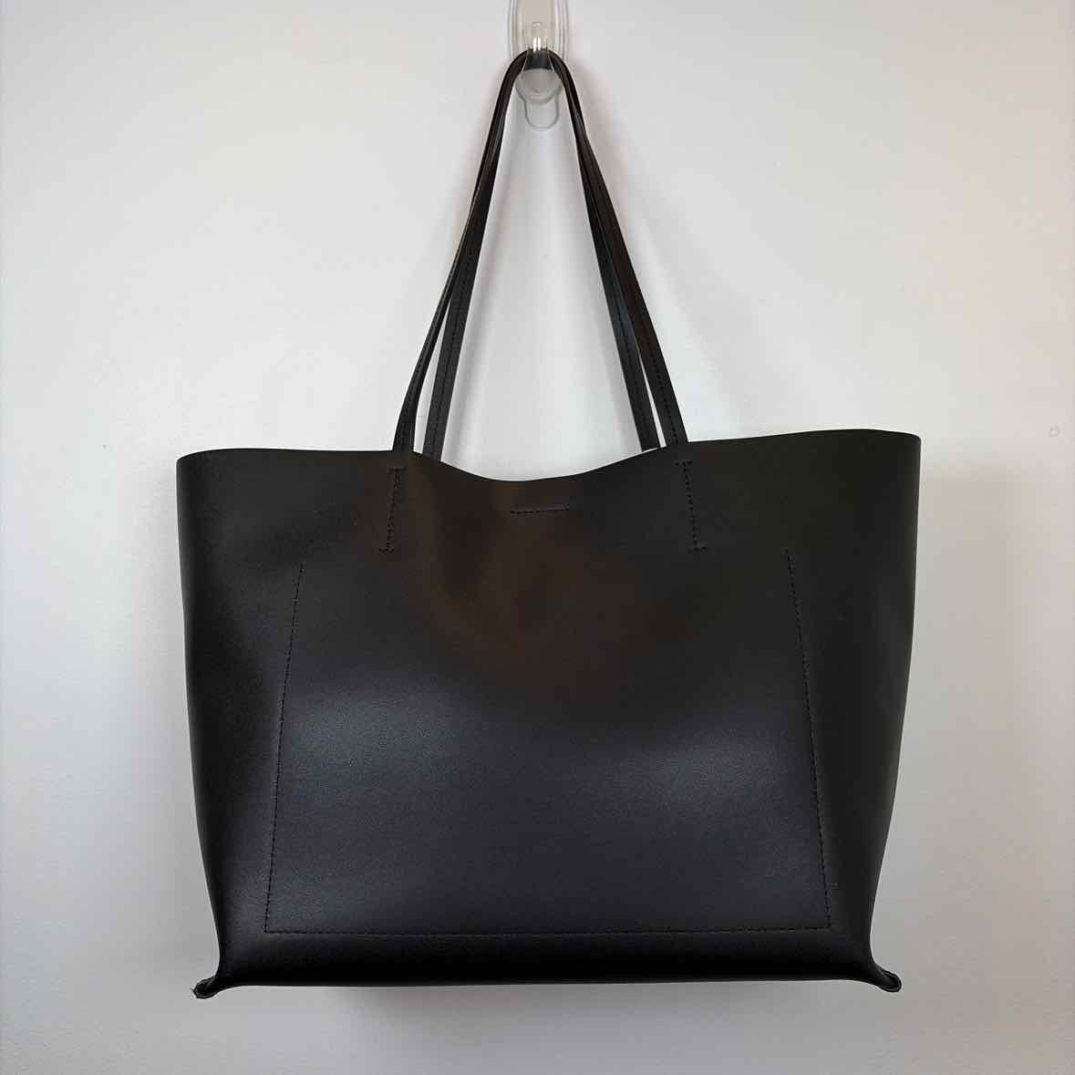 Pre-Owned Everlane Black Leather Handbag