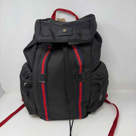 Pre-Owned Gucci Black Nylon Designer Handbag