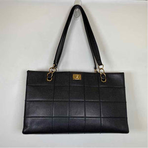 Pre-Owned Chanel Black Leather Designer Handbag