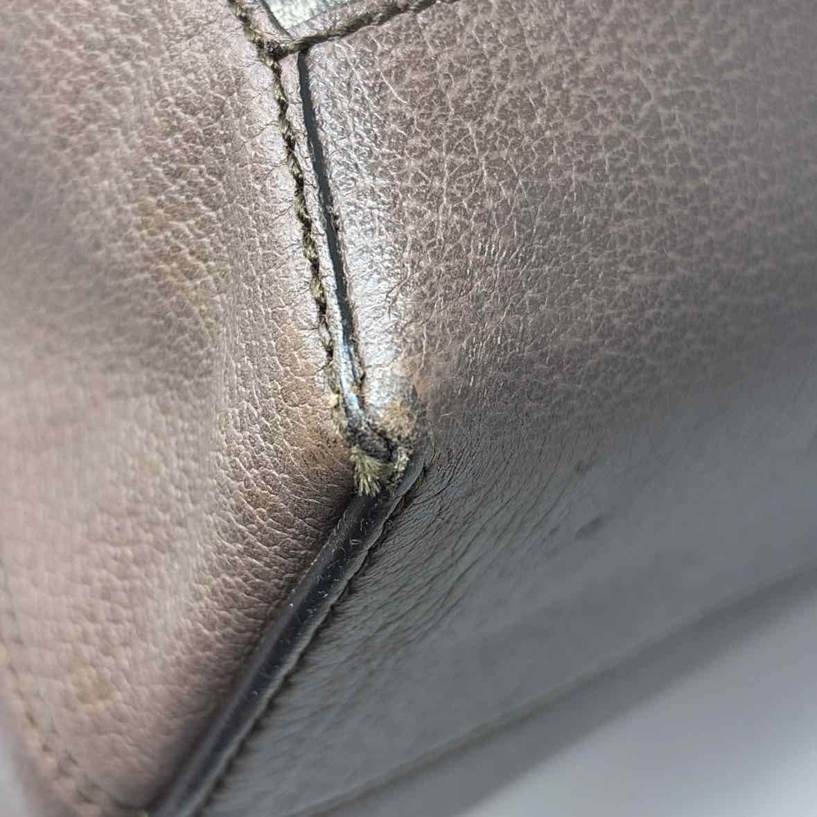 Pre-Owned Gucci Monogram Canvas Designer Handbag