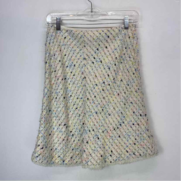 Pre-Owned Size 36/S Escada White Multi Skirt