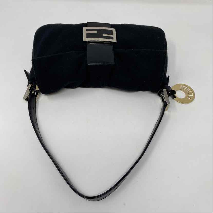 Pre-Owned Fendi Black Fabric Designer Handbag