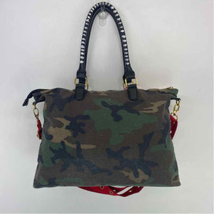 Pre-Owned Equipt4u Camo Fabric Handbag